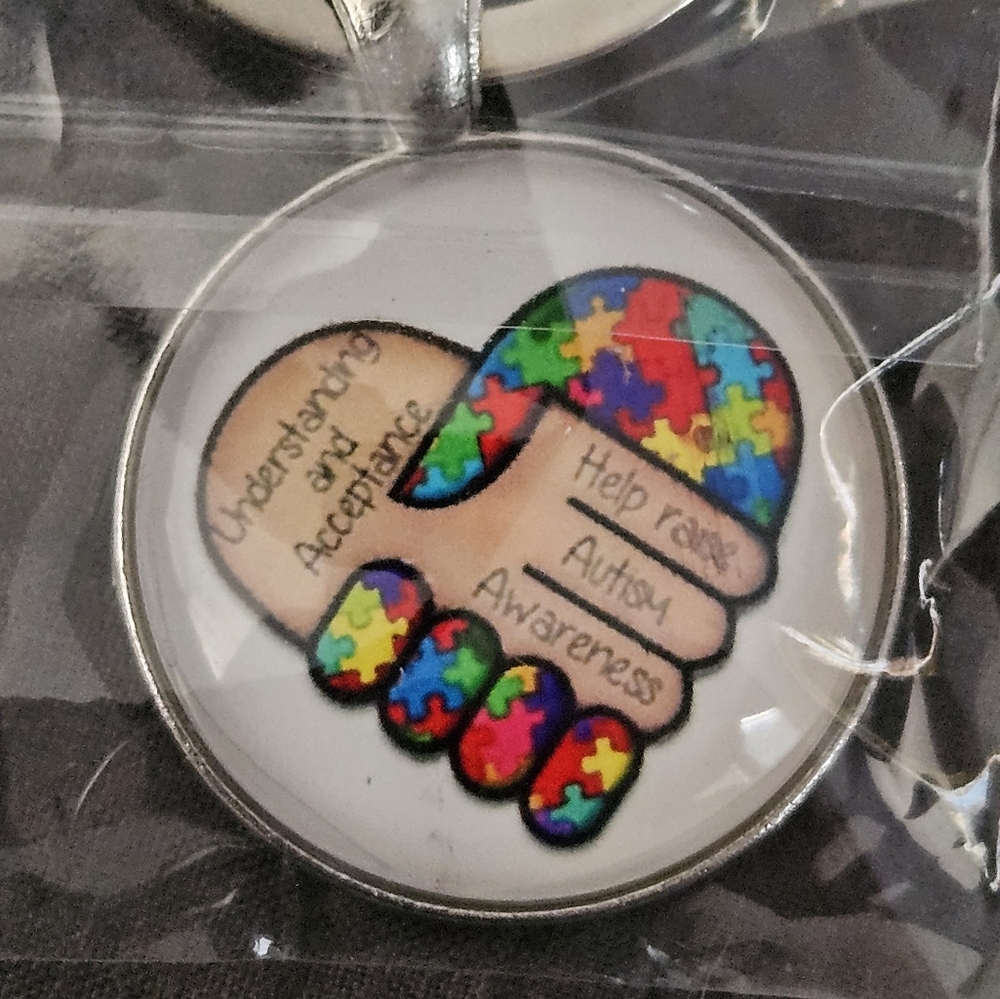Colorful Autism Awareness Keychain - Picture 2 of 3